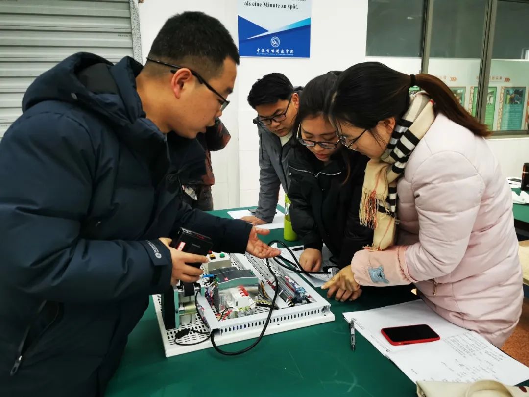 1614156982.jpg 1614156982.jpg