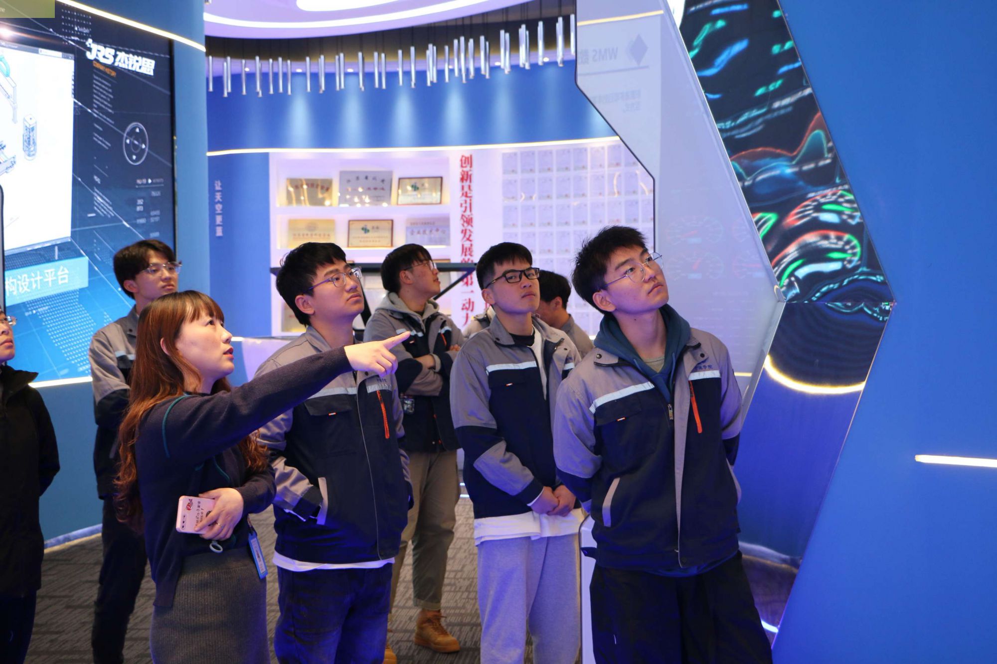 顺应主导产业，，服务地方经济——吴中中专中德学院的产教融合之路