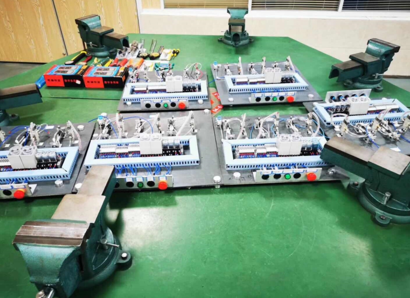 1608021637.jpg 1608021637.jpg